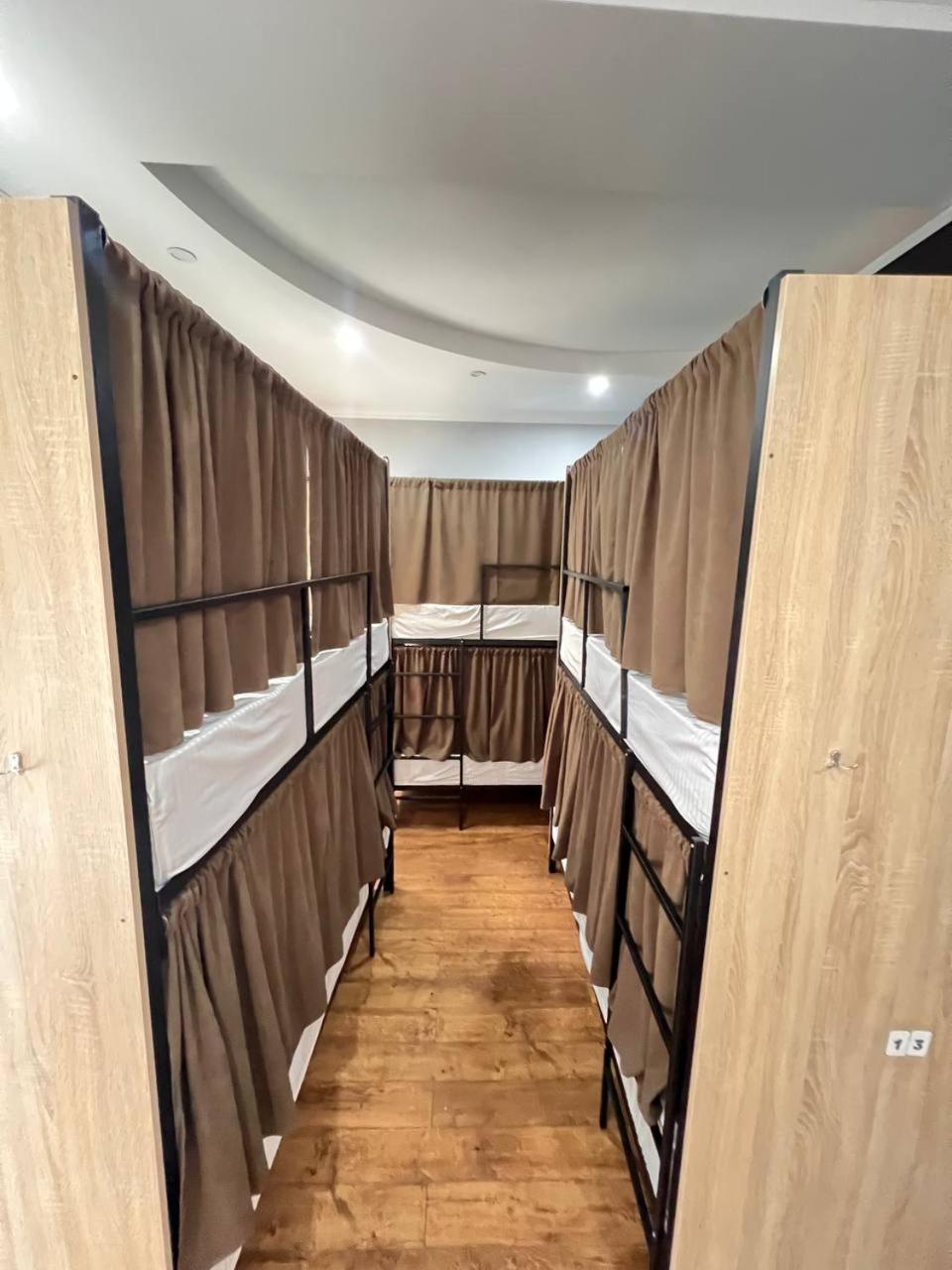 Like Hostel Chişinǎu Buitenkant foto